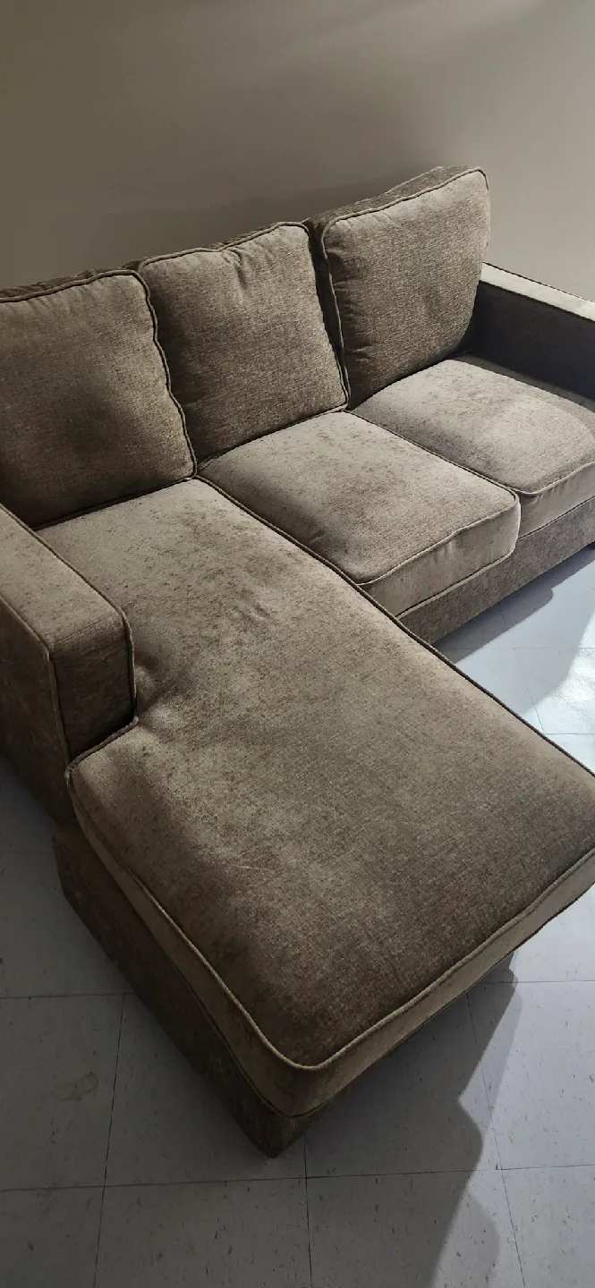 Space Saving Brown Sectional Sofa with Chaise Lounge
