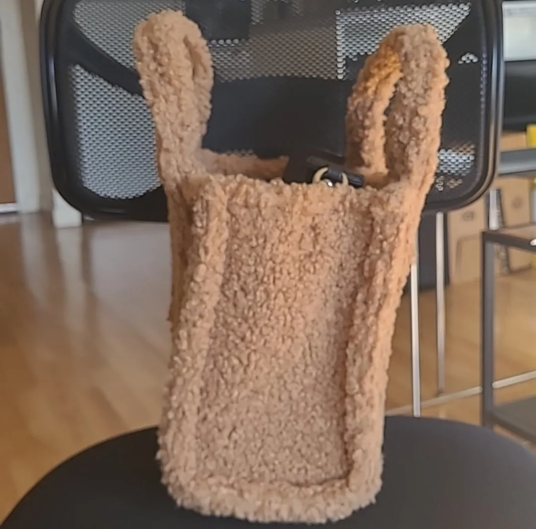 Marc Jacobs The Teddy Tote Bag image indicator(3)