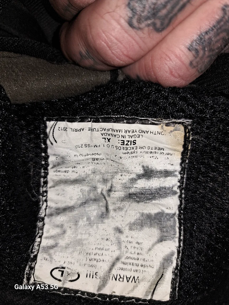 Black Motorcycle Helmet Size XL image indicator(4)