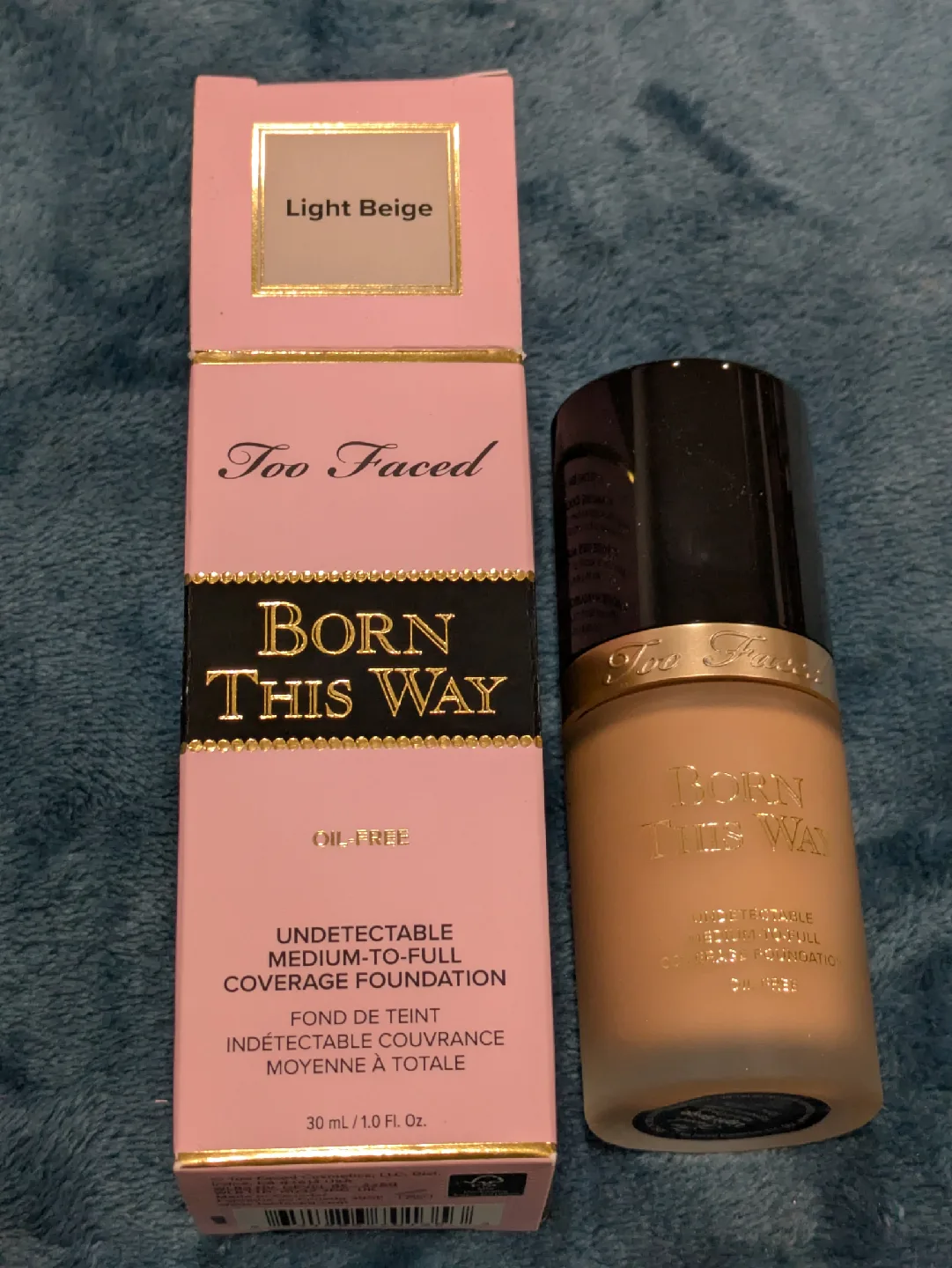 Too Faced Born This Way Foundation - Light Beige