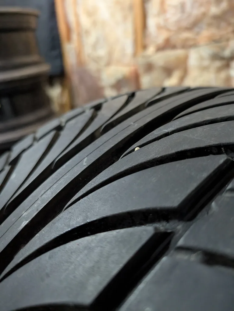 (1)-275/30ZR20 Achilles Atr Sport All Season Tire image indicator(4)