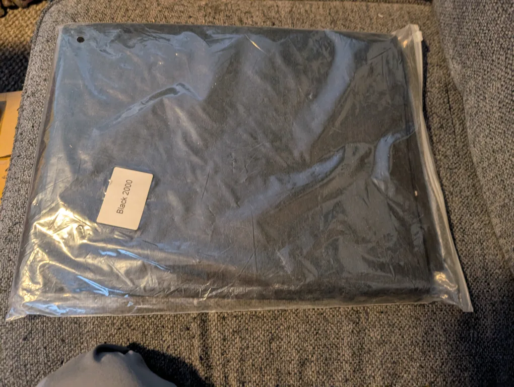 Black 2000 Puzzle Mat - New! image indicator(2)