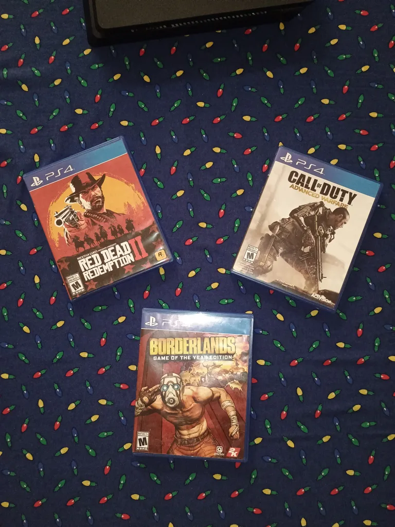 🎮 PS4 Slim 500GB Bundle | 2 Controllers + 3 Hit Games image indicator(4)