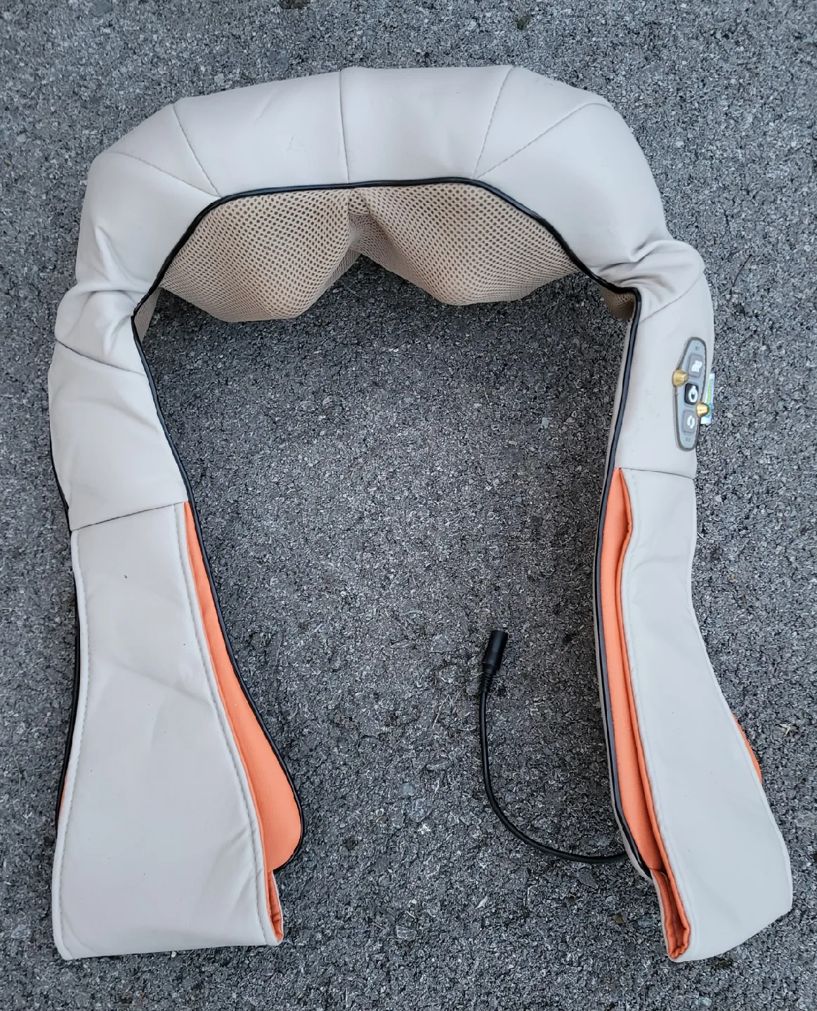 Shiatsu Neck & Shoulder Massager image indicator(2)