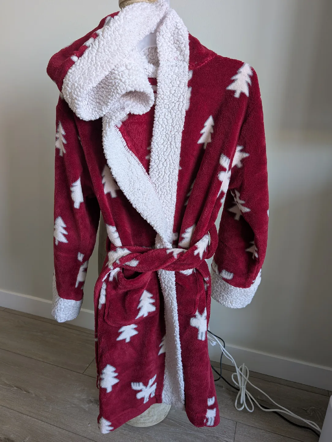 Burgundy Christmas Tree Robe thumbnail