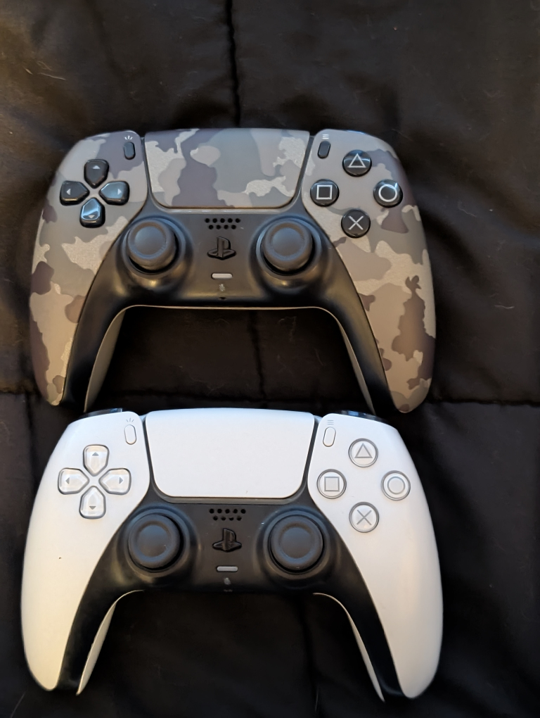 PS5 SLIM DISK EDITION COMBO - photo 2