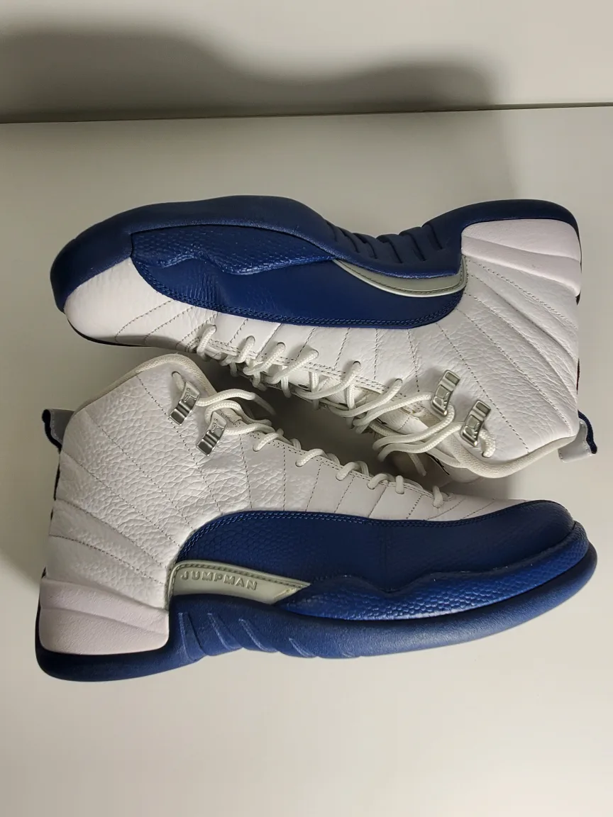 Men’s Jordan 12 Retro French Blue 130690-113 Size 9.5 image indicator(8)