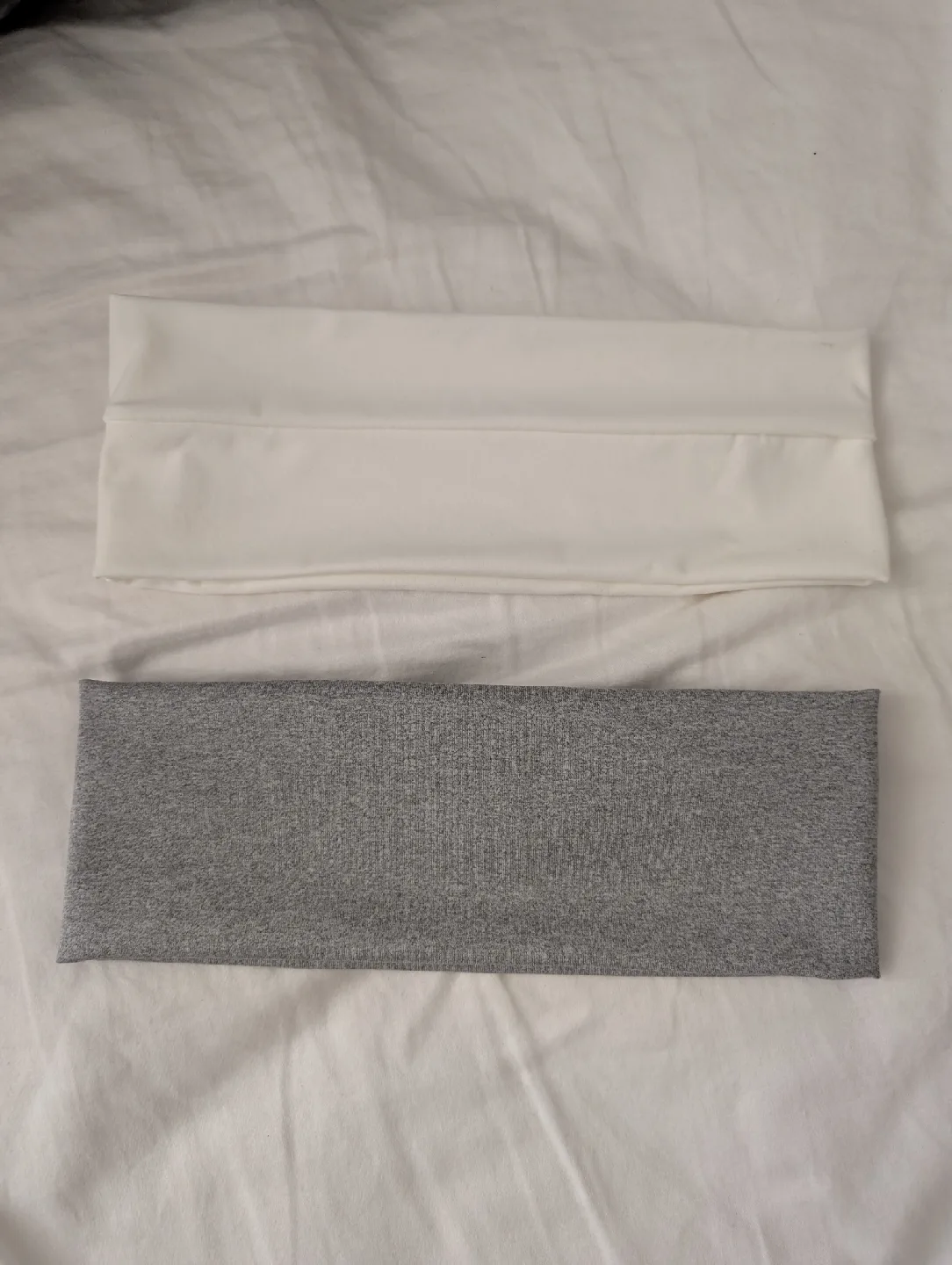 Headbands - White and Gray wash headband face makeup thumbnail