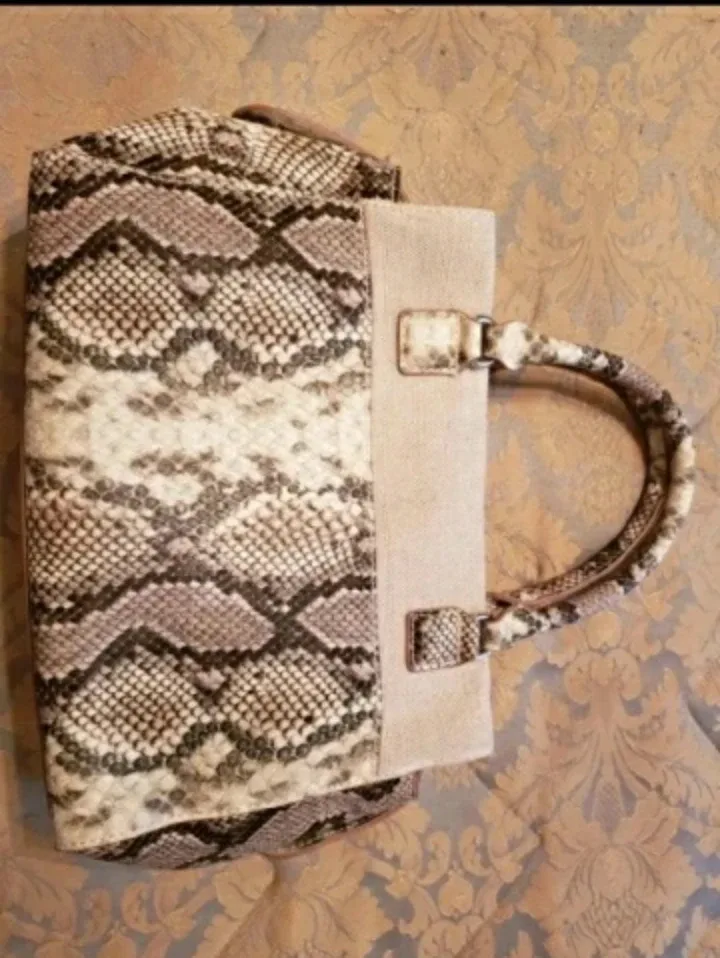 Anne Klein Truffle Soft Satchel ( New with tags ) image indicator(2)