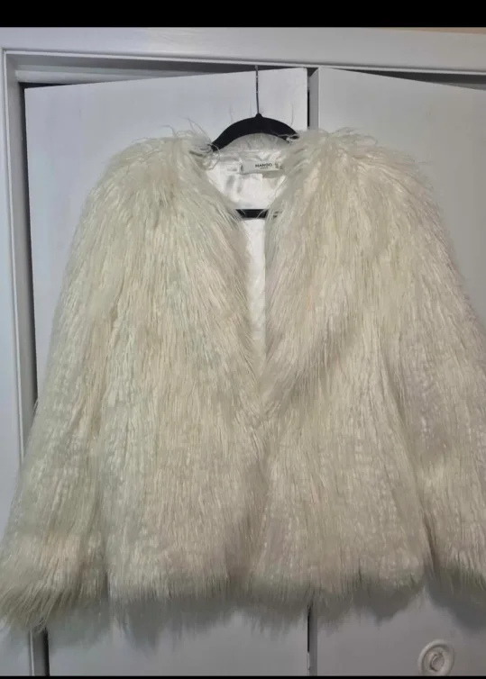 Mango Casual White Faux Fur Jacket - Size S thumbnail
