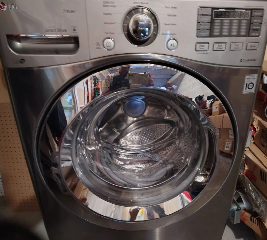 LG Steam Front Load Washer pedestal with drawer image indicator(2)