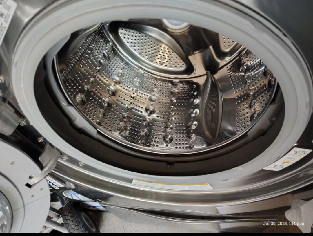 LG Steam Front Load Washer pedestal with drawer image indicator(6)