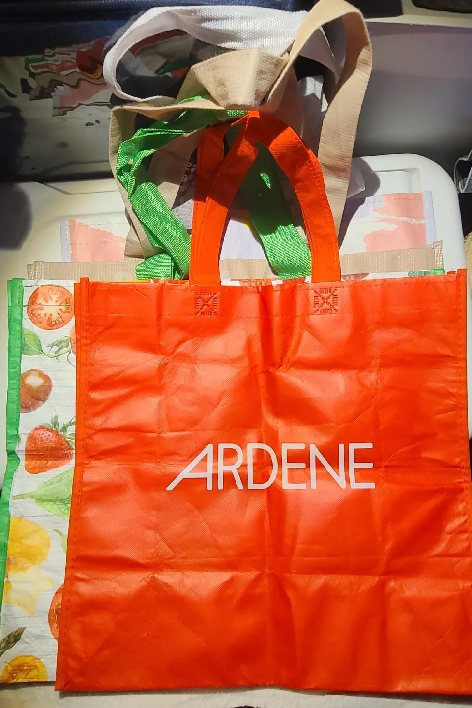 🥕free Ardene Reusable Shopping Bags thumbnail