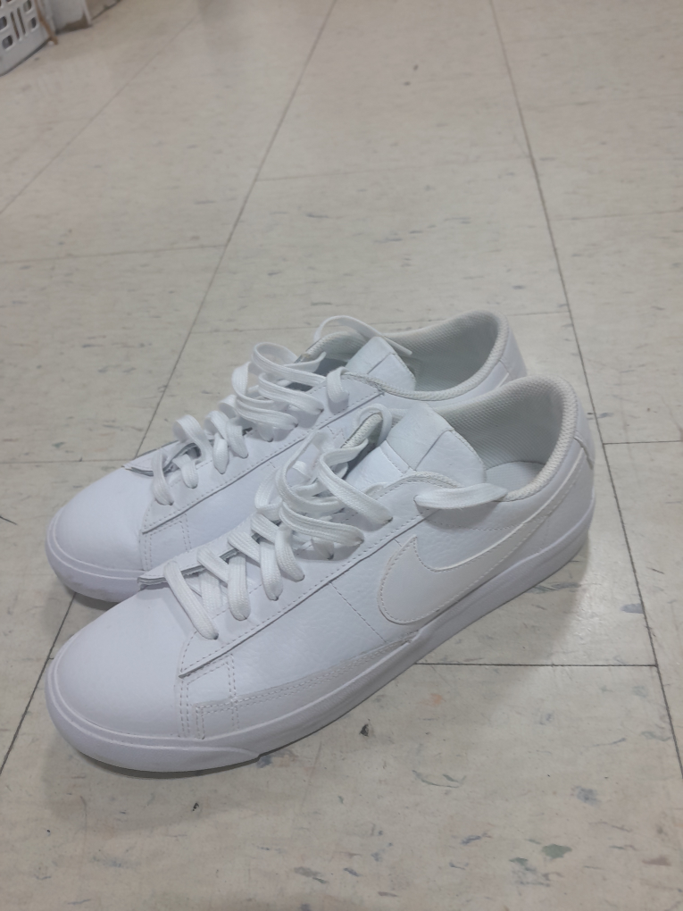Nike Blazer Low Leather White Sneakers Size 9 - photo 4