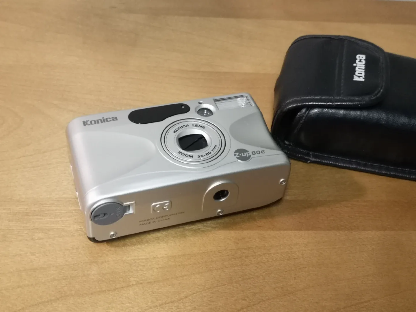 Konica Z-up 80e ~ Analog Film Camera image indicator(9)