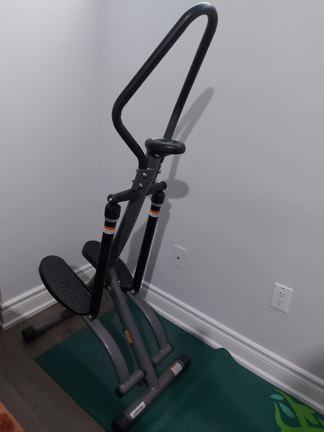 Move Out Sale- Sunny Health & Fitness Twister Stepper - photo 3