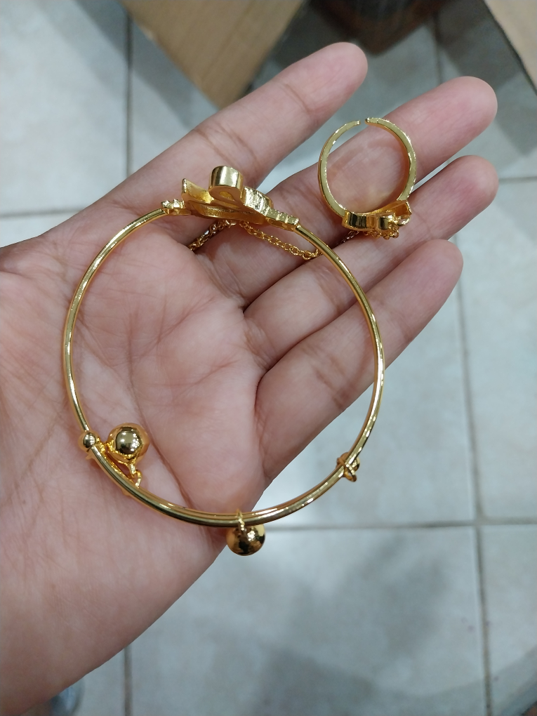Gold Tone Bracelet Ring Set