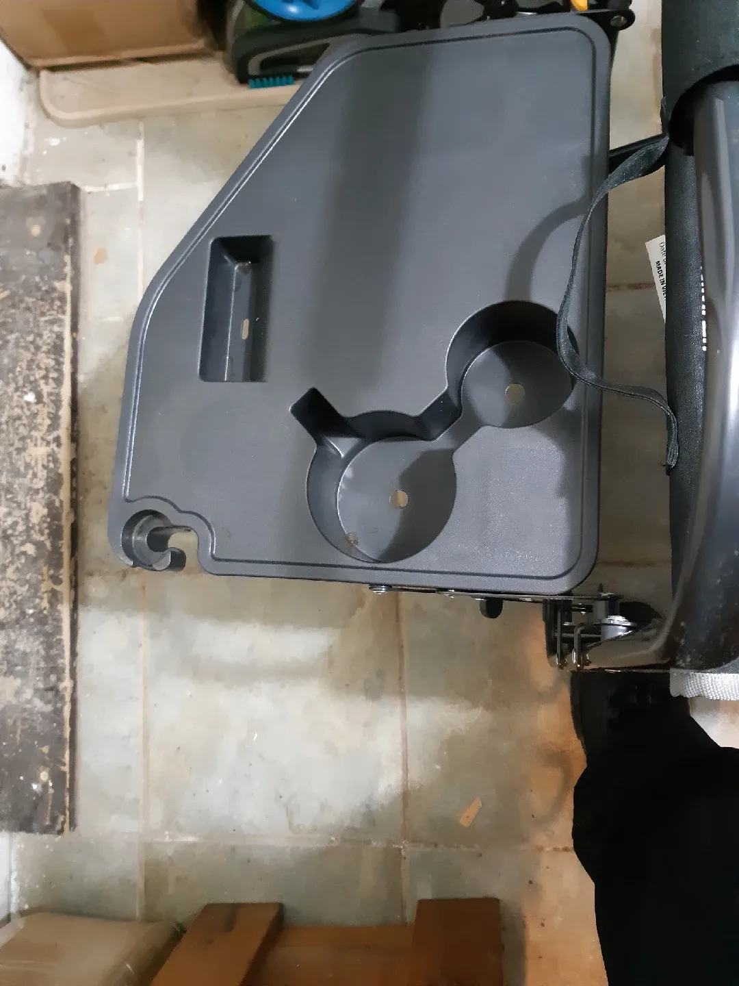 GCI Outdoor Freestyle Rocker XL w/ Side Table image indicator(4)