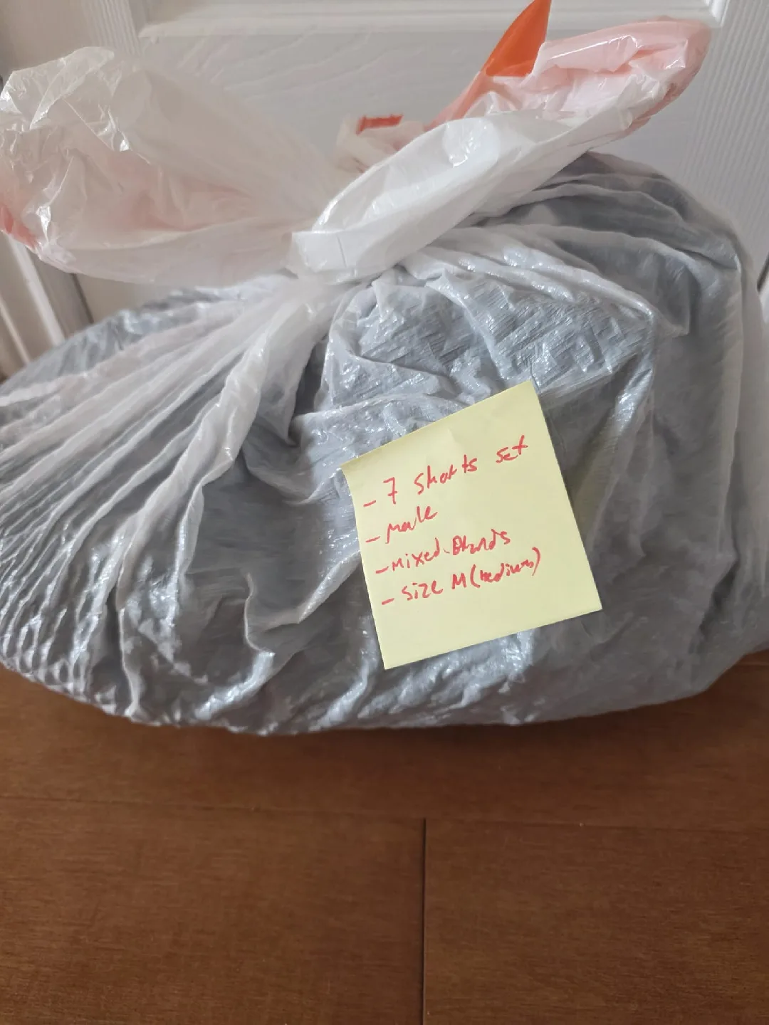 7 Shorts Set - Size Medium image indicator(2)