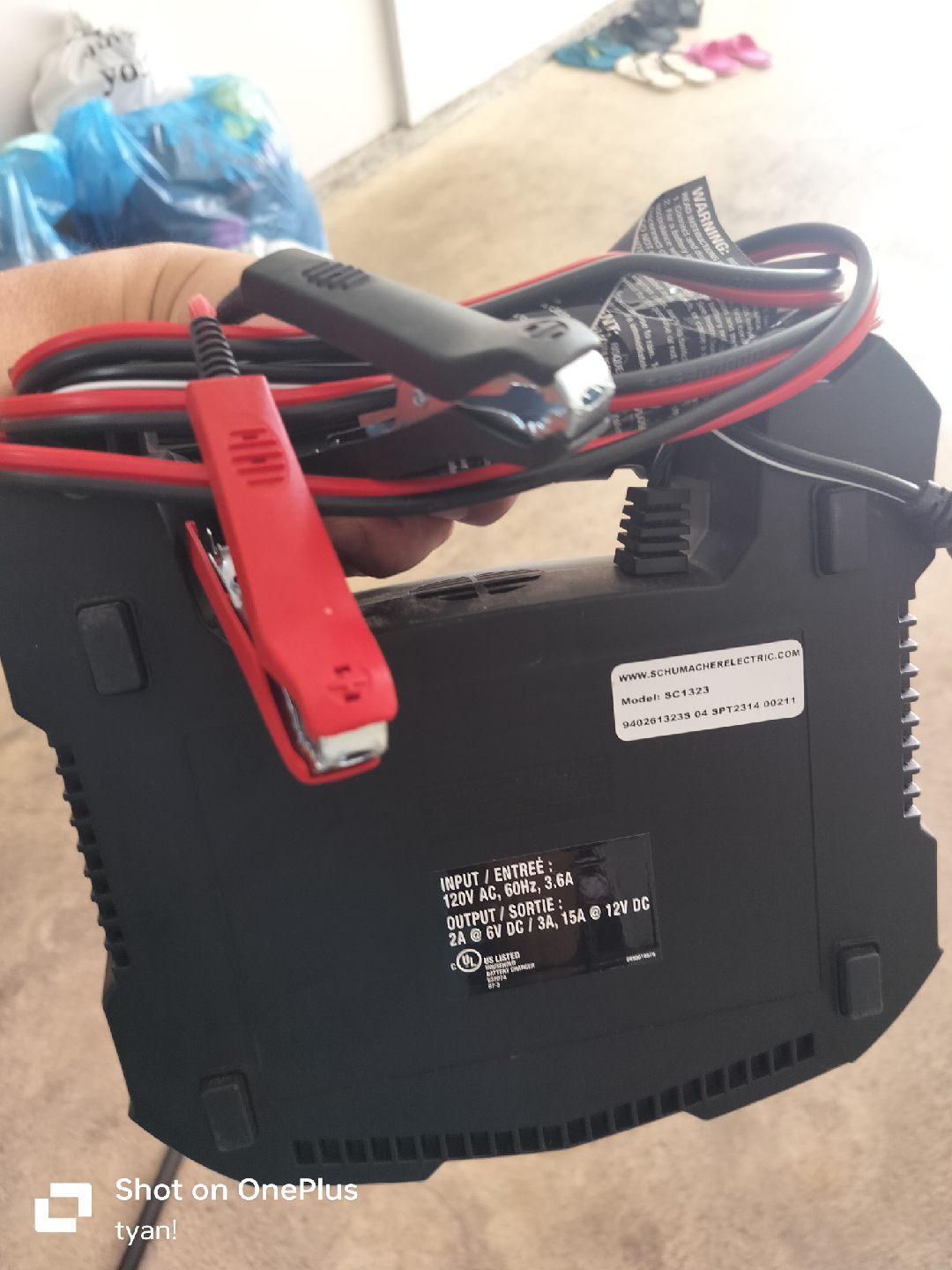 Schumacher SC1323 Battery Charger - photo 2