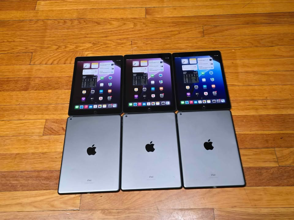 Apple iPad (7th Generation) 10.2" 32GB (Wi-Fi Only)  Space Gray