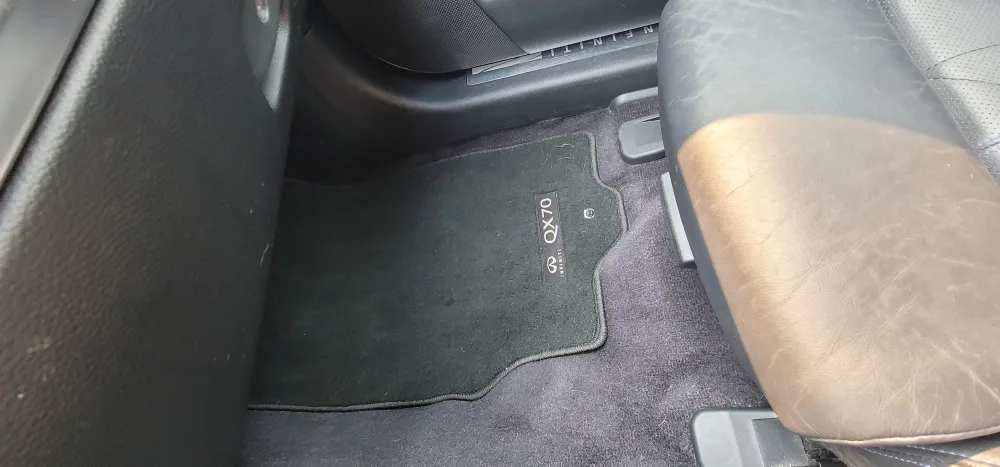 Infiniti QX70S Black SUV 3.7L  AWD image indicator(10)