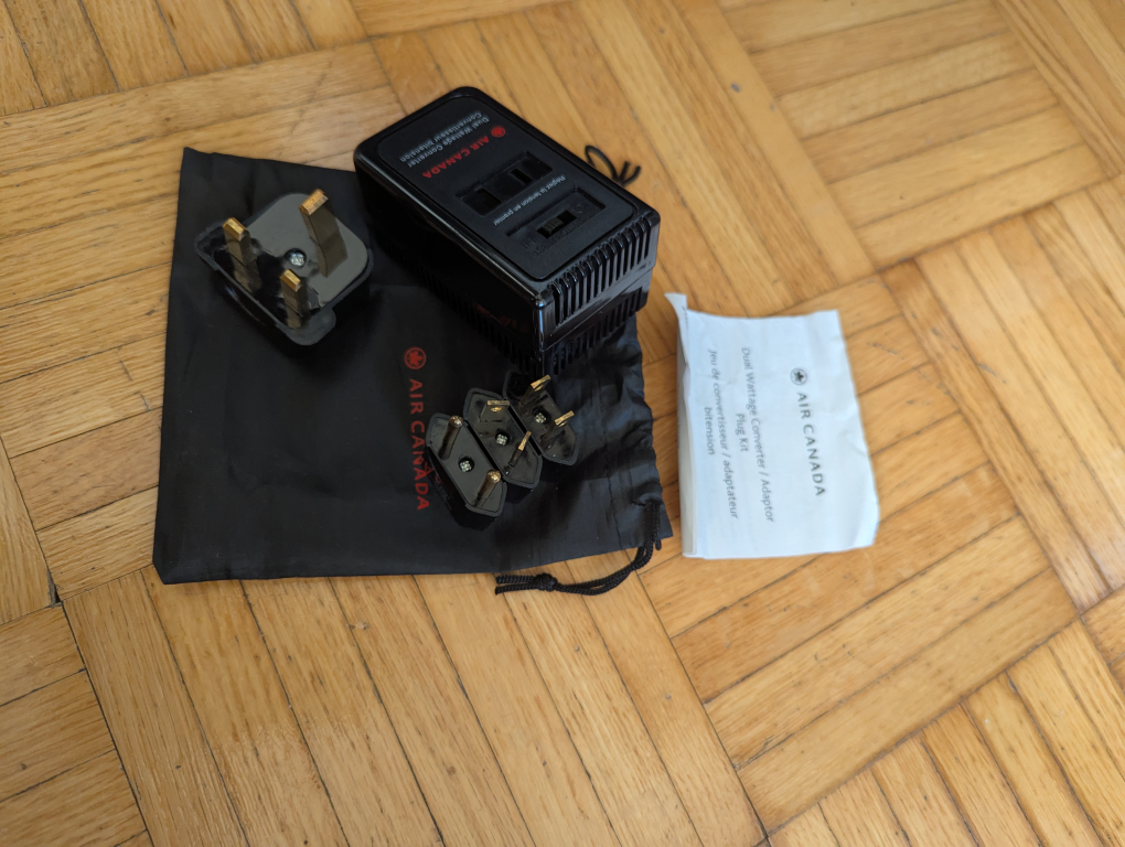 Air Canada Traveller Charger Kit