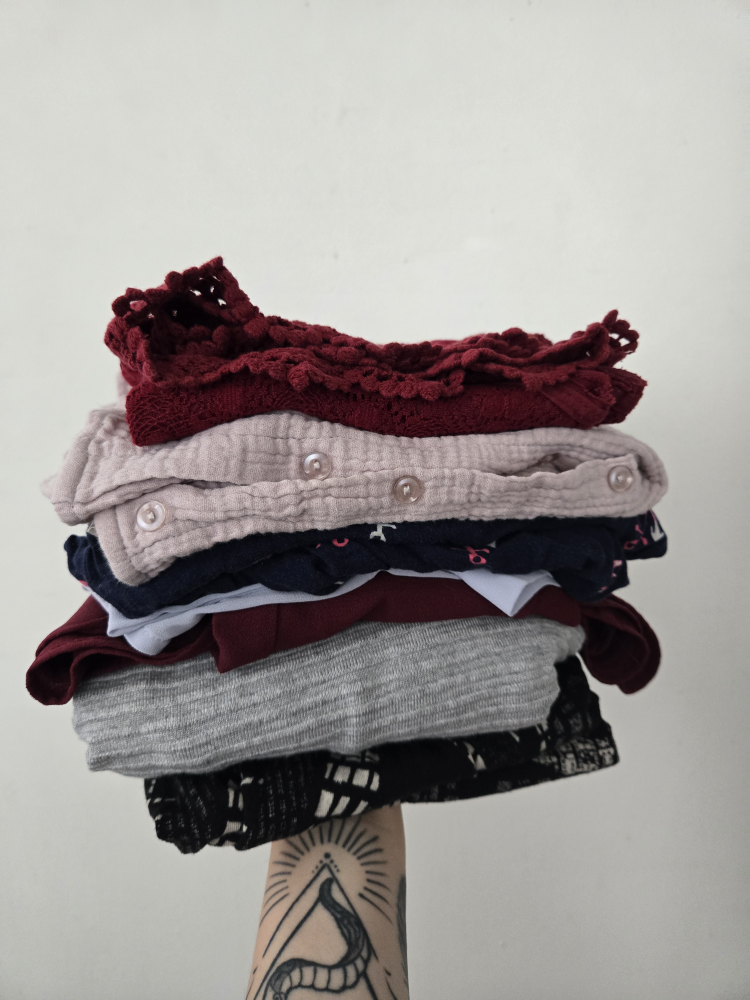 Clothing bundle!!! - photo 2