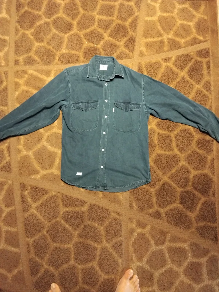 Valentino Jeans Shirt Size 39 thumbnail