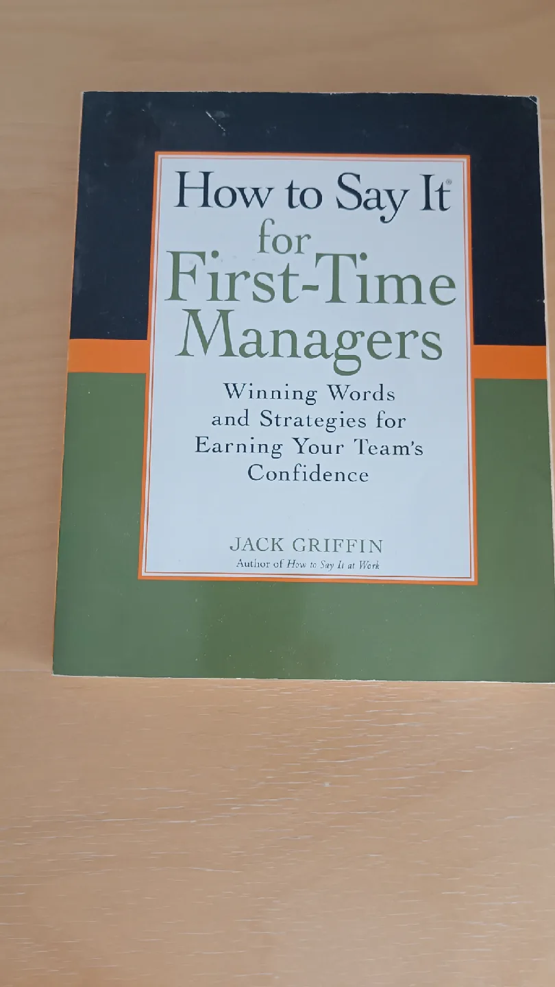 Management & Business Books - 8 book bundle🥕 image indicator(4)