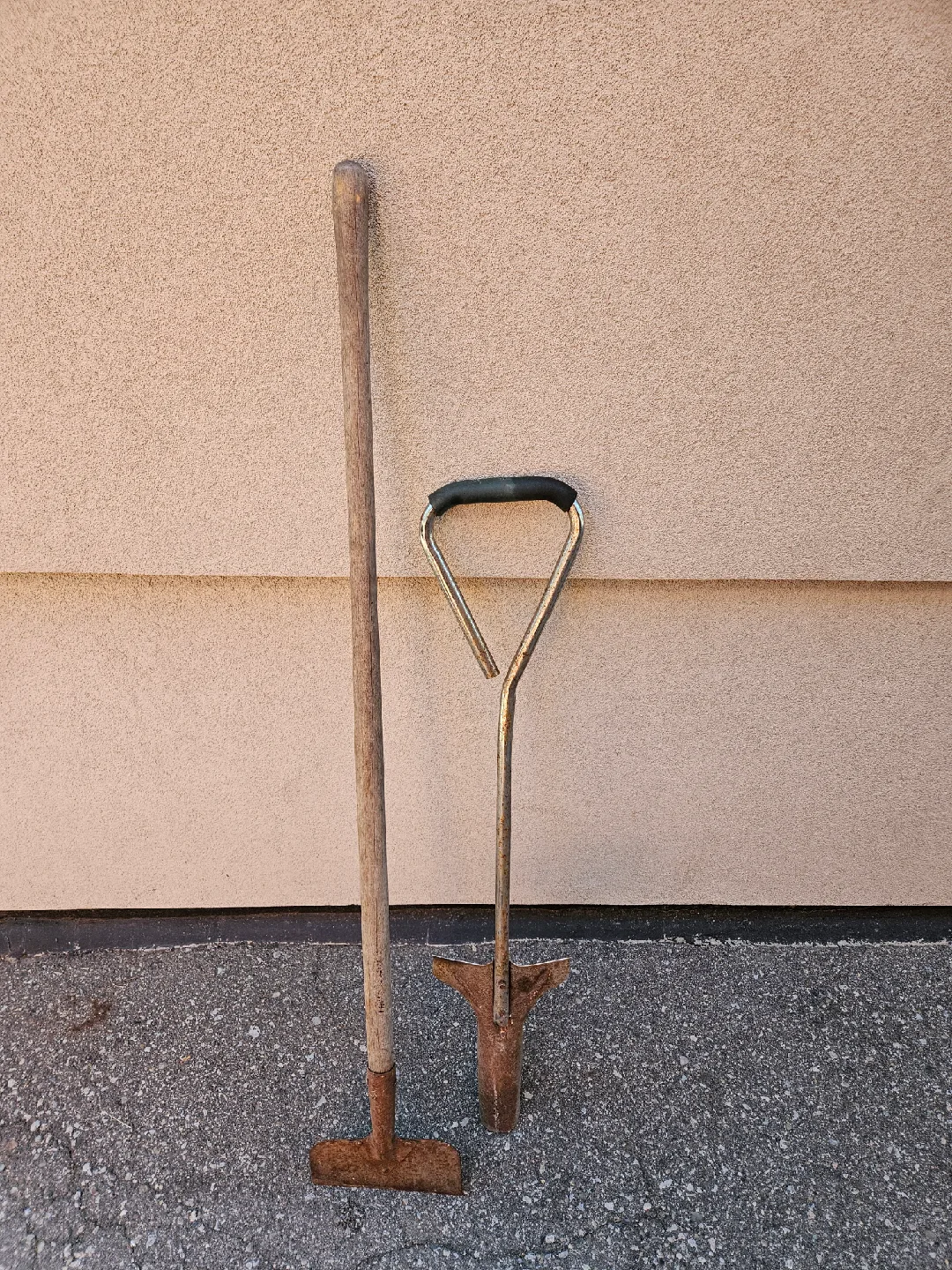 Gardening Tools - Trowel and Bulb Planter image indicator(2)