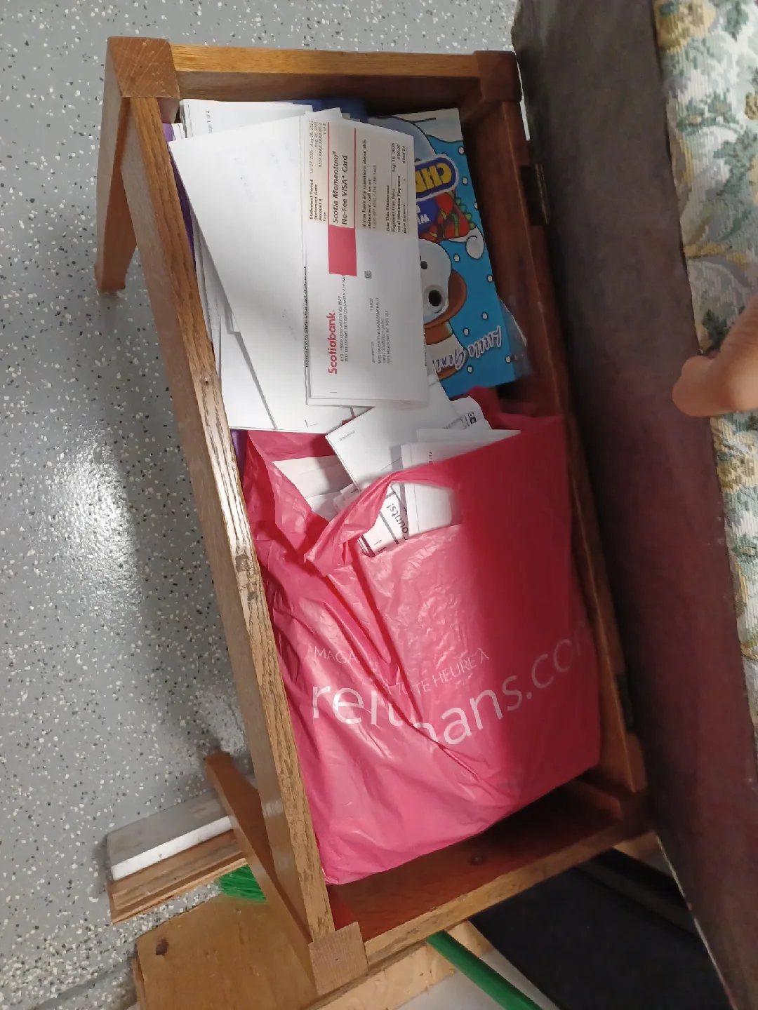 Upholstered Floral Pattern Ottoman image indicator(3)