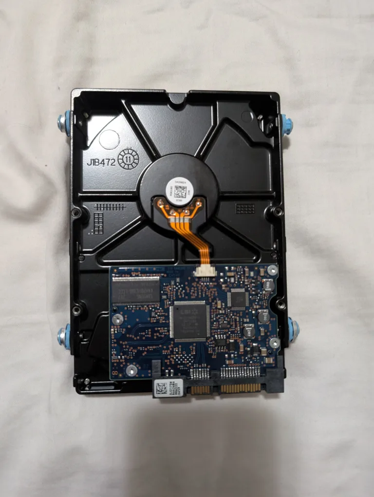 HITACHI 500GB Hard Drive - JUN 2012 image indicator(2)