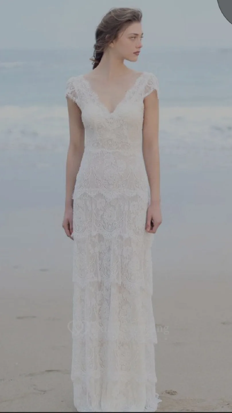 Lace Wedding Dress - White Size Small thumbnail