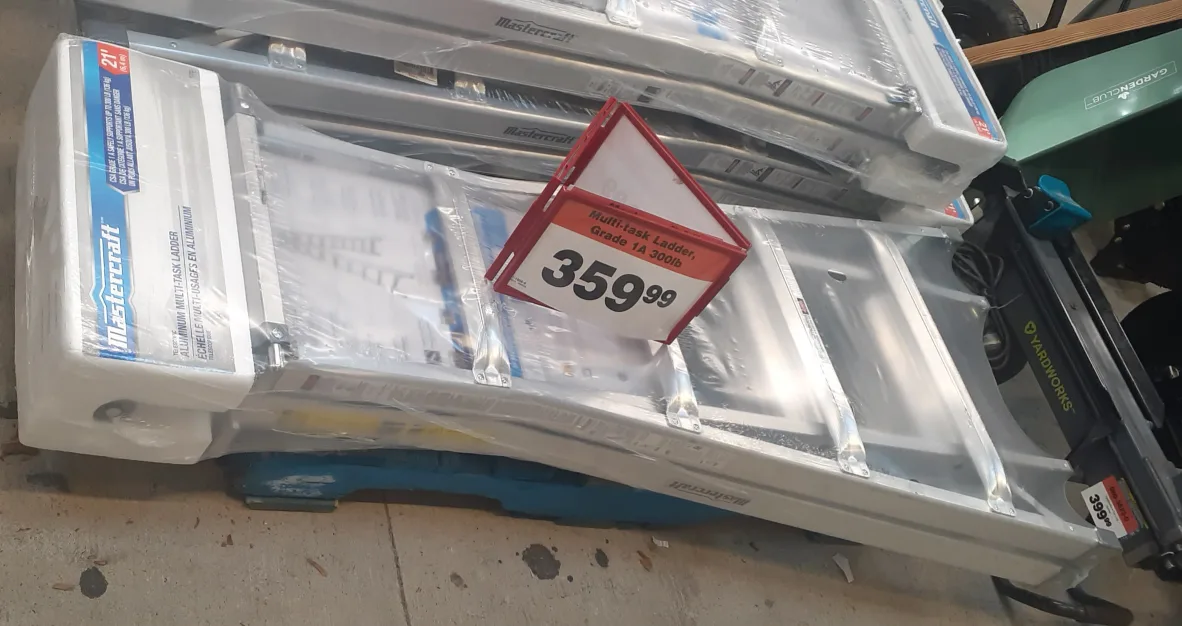 Mastercraft Grade 1A Aluminum Ladder 21 ft-300-lb image indicator(4)