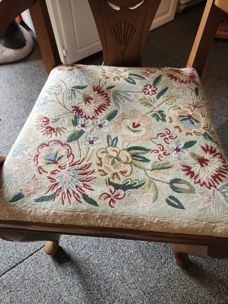 Vintage Floral Upholstered Armchair - photo 3