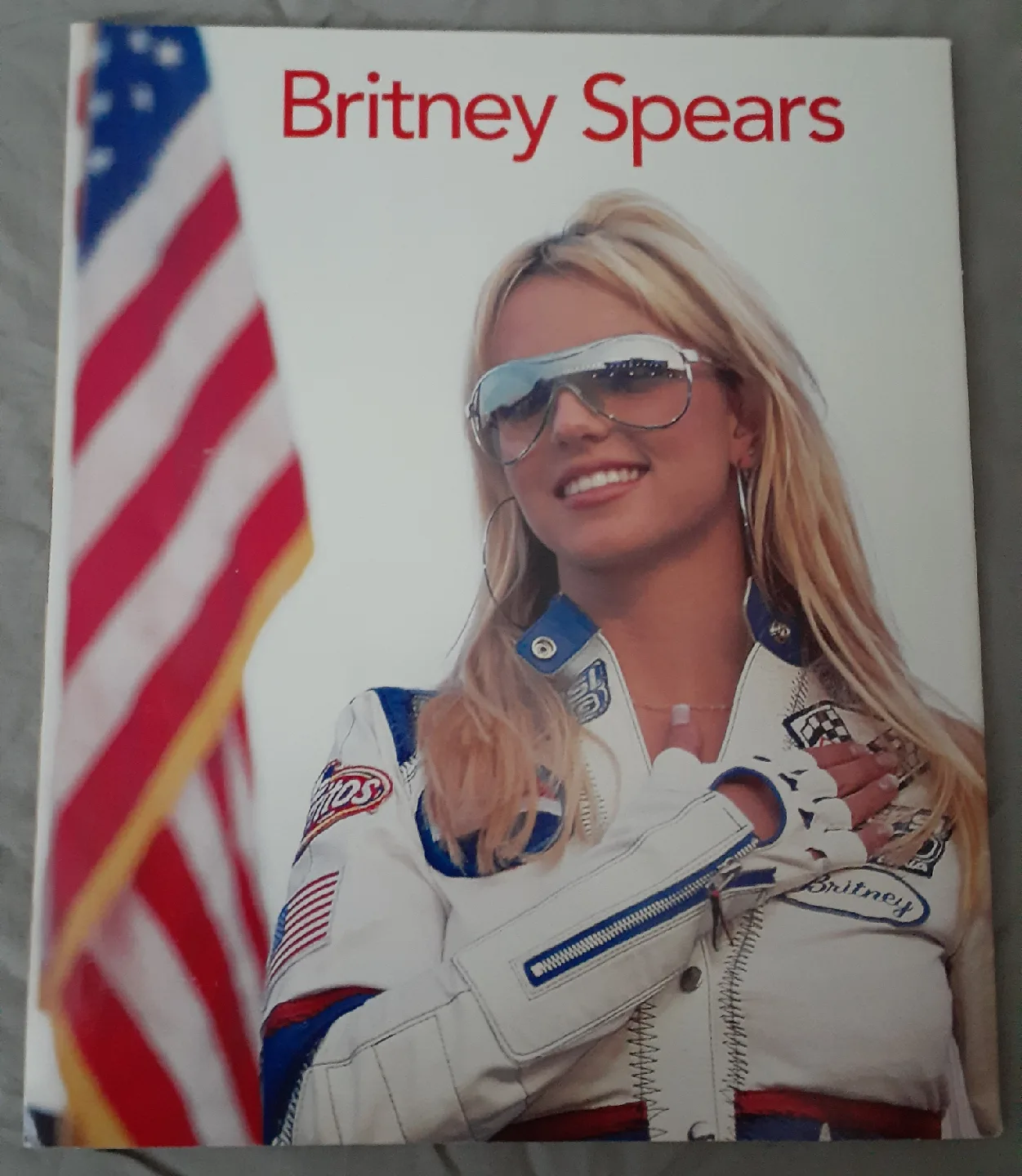 Britney Spears Magazine image indicator(2)