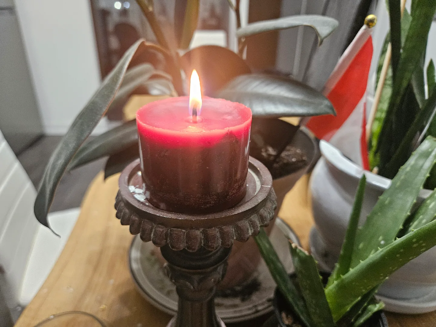 Assorted Decorative Candles image indicator(7)