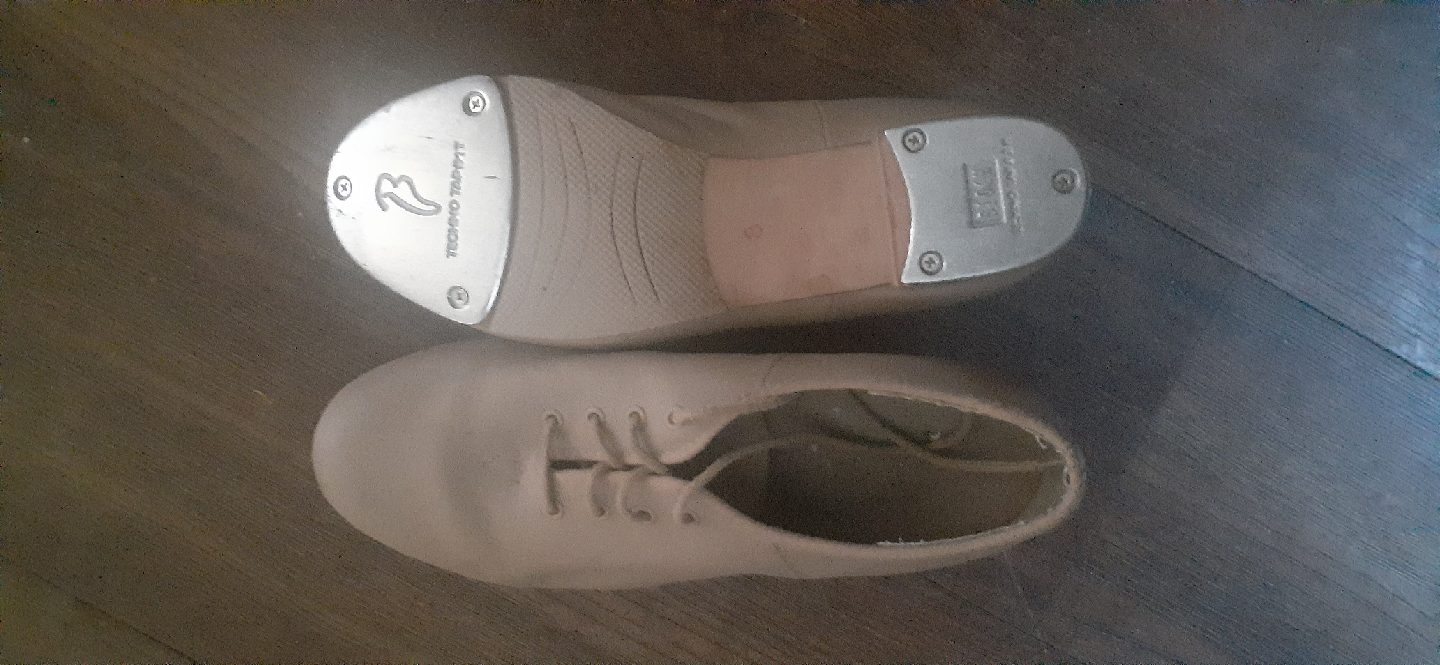Tempo Tap Tan Leather Tap Shoes, Size 8