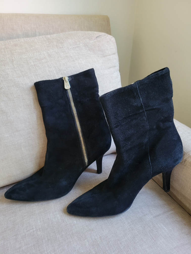 Anne Klein suede boots size 7M