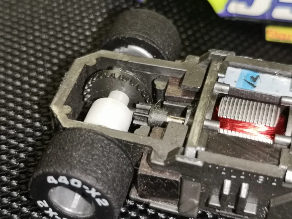 TYCO RC Nissan Magnum 440-X2 Narrow Body Slot Car image indicator(5)