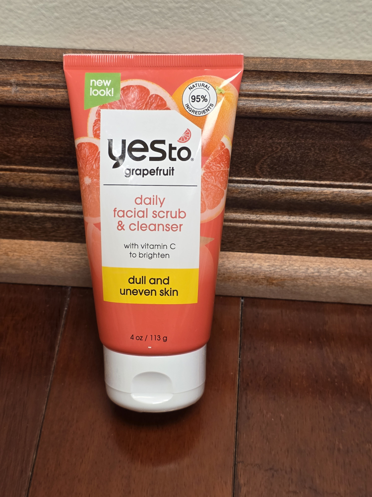 Yes To Grapefruit Daily Facial Scrub & Cleanser - photo 2