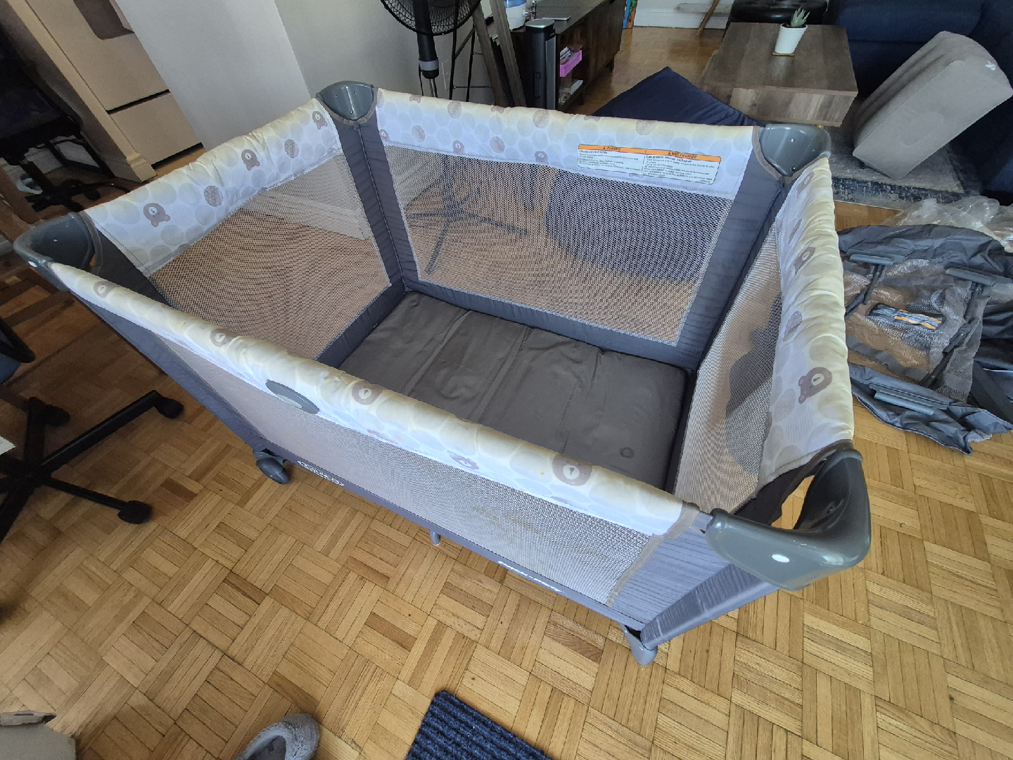 Graco Pack 'n Play Portable Playard - photo 4