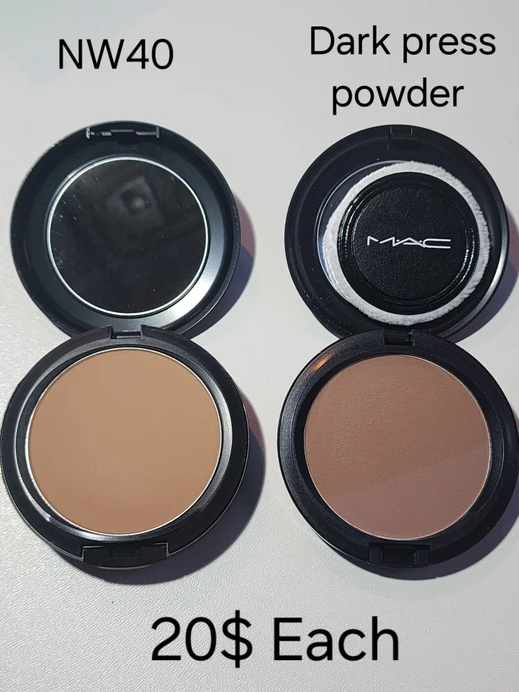 MAC Studio Fix, Estee Lauder Double Wear Powder Foundation image indicator(4)