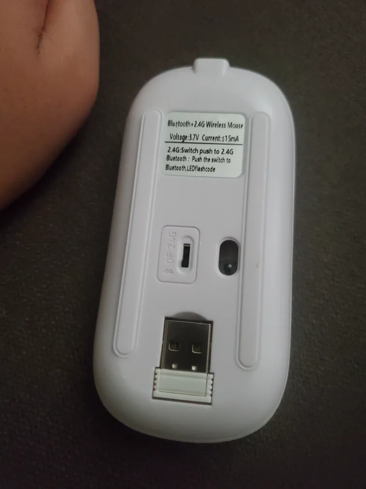 🥕Bluetooth + 2.4G Wireless Mouse & Keyboard Set - White image indicator(4)