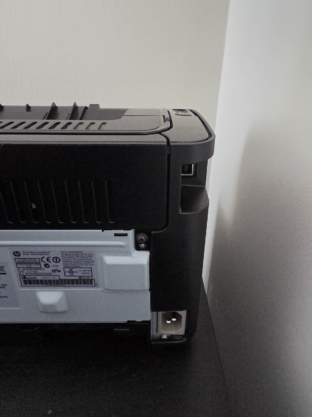 Hp LaserJet P1102w - photo 3