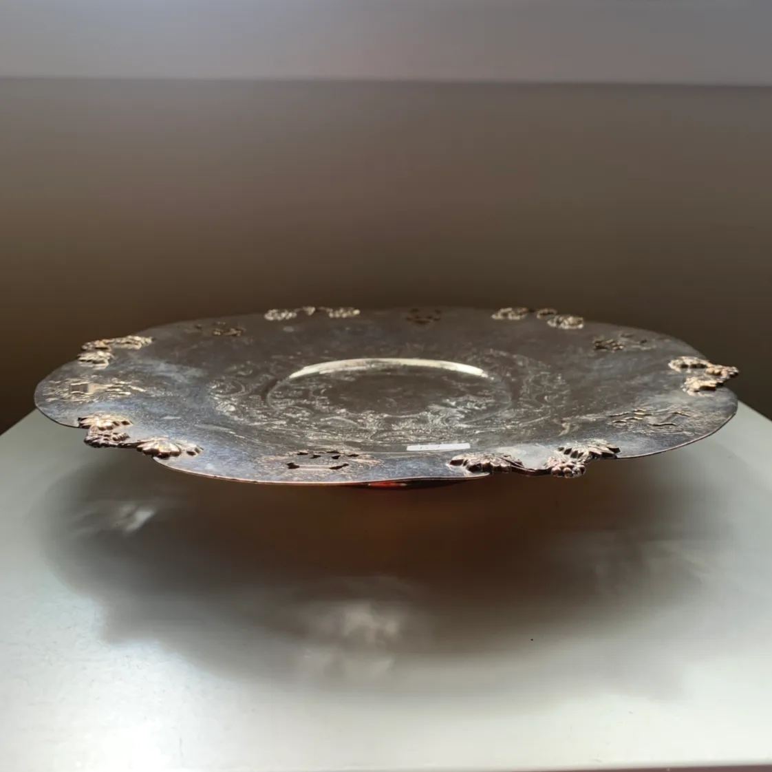 Beautiful antique tray image indicator(2)