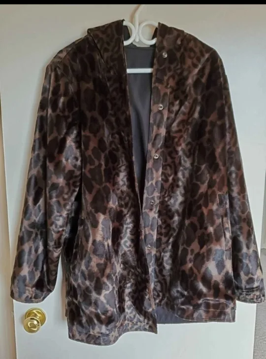 Reversible Hooded Jacket - Black & Leopard Print thumbnail