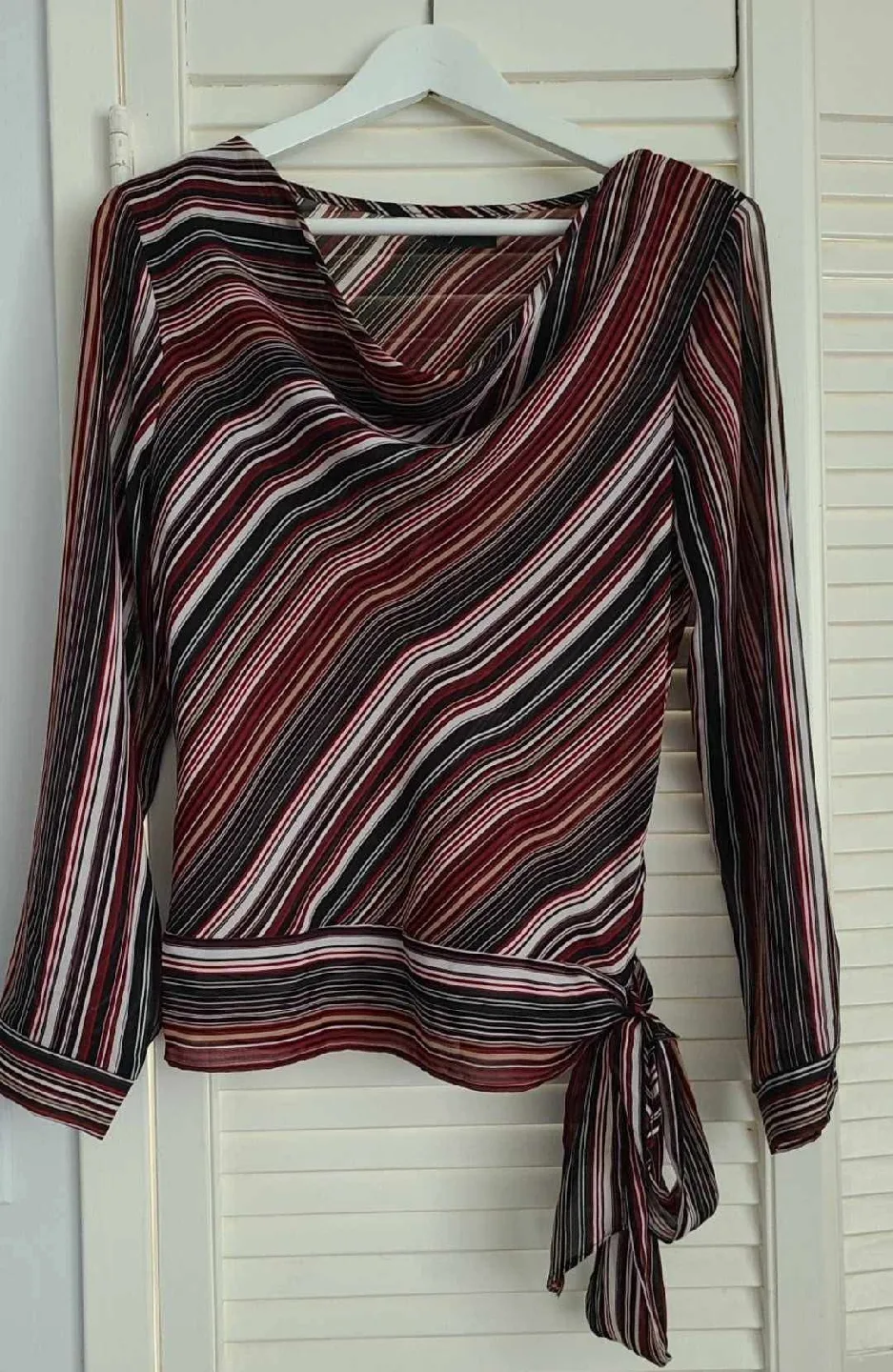 Striped Long Sleeve Blouse size small thumbnail