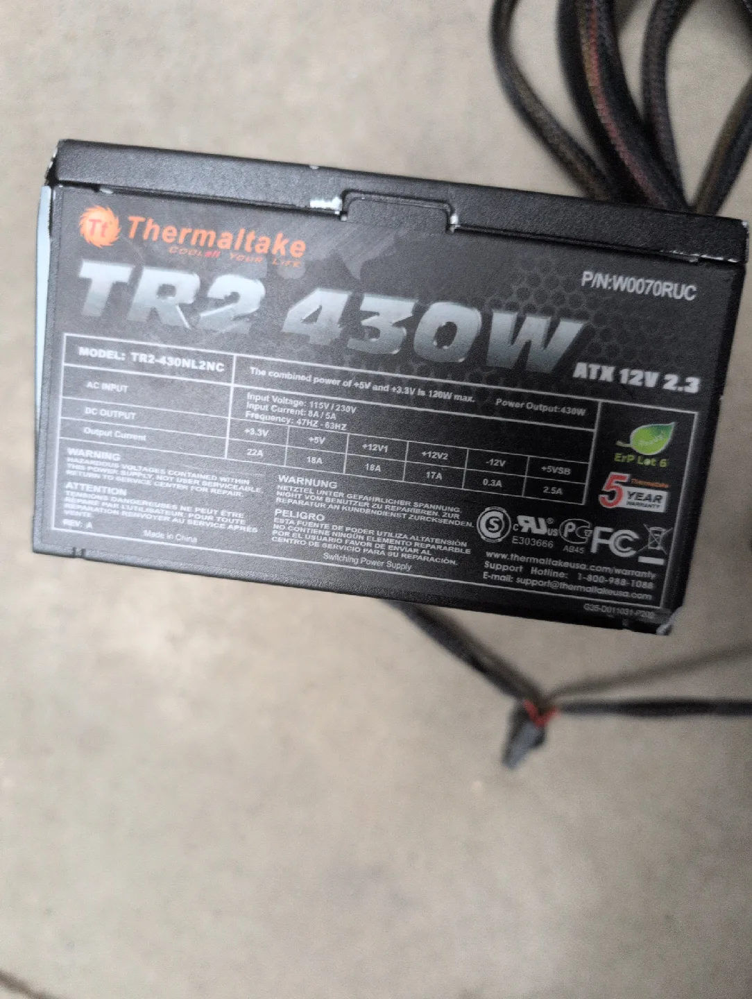 Thermaltake TR2 430W Power Supply thumbnail